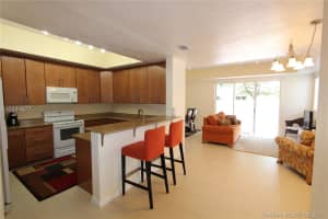 11221 NW 42nd Terrace, Doral, FL 33178, Sold 11/03/17