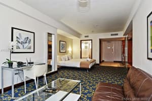 1052 Ocean Dr C203, Miami Beach, FL 33139, Sold 07/20/18