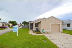 11000 SW 10th Ct, Pembroke Pines, FL 33025, Sold 10/13/17