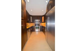11000 SW 10th Ct, Pembroke Pines, FL 33025, Sold 10/13/17