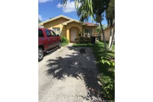 942 SW 8th Pl, Homestead, FL 33034, Sold 10/20/17