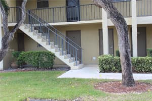 8530 Old Country Manor, Davie, FL 33328, Sold 09/26/17
