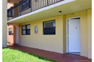 8879 Fontainebleau Blvd, Miami, FL 33172, Sold 10/25/17