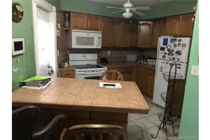 1611 NE Miami Gardens Dr, Miami, FL 33179, Sold 01/05/18