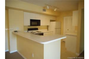 2640 S University Dr, Davie, FL 33328, Sold 10/20/17