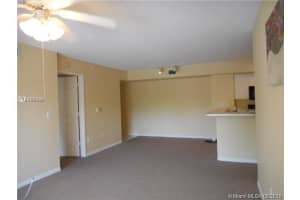 2640 S University Dr, Davie, FL 33328, Sold 10/20/17