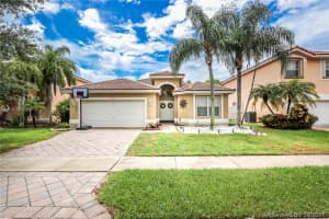 13732 NW 22nd Pl, Sunrise, FL 33323, Sold 12/29/17