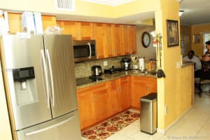 5923 W 28th Ave, Hialeah, FL 33016, Sold 11/24/17