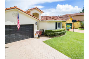 8141 NW 186th Terrace, Hialeah, FL 33015, Sold 11/02/17