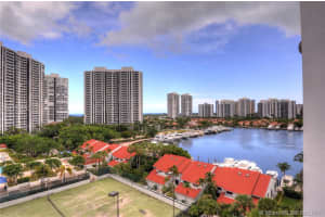 3610 Yacht Club Dr, Aventura, FL 33180, Sold 12/20/17