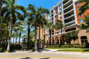 17100 N Bay Rd, Sunny Isles Beach, FL 33160, Sold 07/21/20