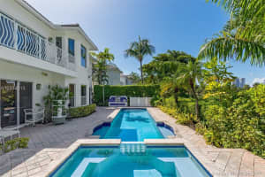 20046 NE 36th Pl, Aventura, FL 33180, Sold 01/31/18