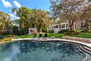 4845 Hammock Lakes Dr, Coral Gables, FL 33156, Sold 08/30/17