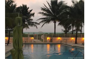 4925 Collins Ave #9g, Miami, FL 33140, Sold 04/03/18