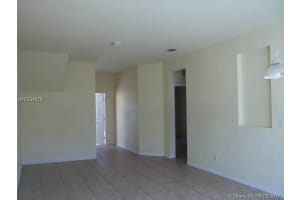 100 SW 15th Rd, Homestead, FL 33030, Sold 02/28/18