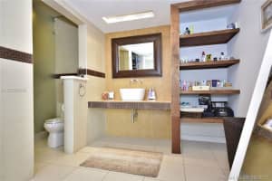 20100 W Country Club Dr PH 09, Aventura, FL 33180, Sold 12/20/17