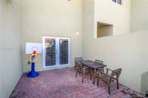 2349 SE 16th Pl, Homestead, FL 33035, Sold 10/27/17