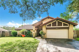 5810 SW 87th Ave, Cooper City, FL 33328, Sold 01/15/18