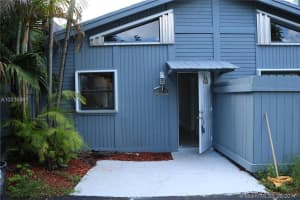 11320 SW 112th Cir Ln N, Miami, FL 33176, Sold 10/05/17