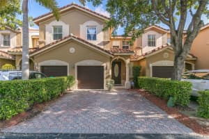 10876 SW 89th St, Miami, FL 33176, Sold 10/05/17