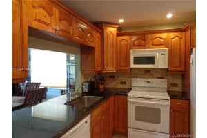 10745 NW 11th St, Pembroke Pines, FL 33026, Sold 10/16/17