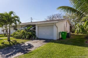2571 NW 81st Terrace, Sunrise, FL 33322, Sold 09/29/17