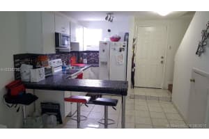 8031 NW 8th St, Miami, FL 33126, Sold 11/07/17