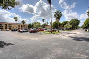 19085 NW 62nd Ave, Hialeah, FL 33015, Sold 11/15/17
