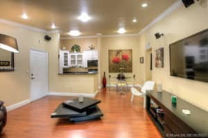 19085 NW 62nd Ave, Hialeah, FL 33015, Sold 11/15/17