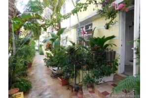 901 Euclid Ave, Miami Beach, FL 33139, Sold 01/17/18