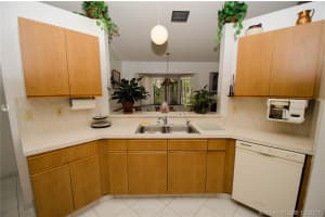 7900 NW 18th Pl, Margate, FL 33063, Sold 02/02/18