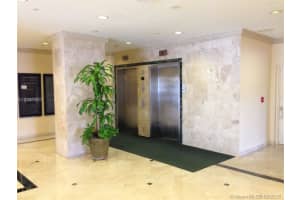 2625 Collins Ave, Miami, FL 33140, Sold 01/10/18