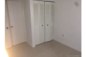 8210 NW 191st St, Hialeah, FL 33015, Sold 12/22/17