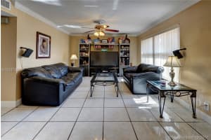 4122 SW 65th Ave, Davie, FL 33314, Sold 10/31/17
