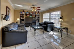 4122 SW 65th Ave, Davie, FL 33314, Sold 10/31/17