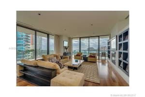 800 South Pointe Dr, Miami Beach, FL 33139, Sold 01/04/18