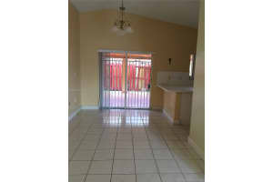9333 NW 121st St, Hialeah Gardens, FL 33018, Sold 03/02/18