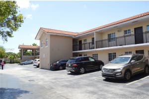 700 SE 9th Ct, Hialeah, FL 33010, Sold 11/02/17