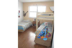 471 Ives Dairy Rd, Miami, FL 33179, Sold 11/27/17