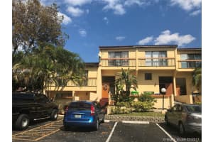 7767 Grande St, Sunrise, FL 33351, Sold 01/26/18