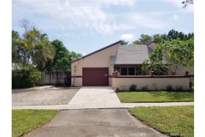 9410 SW 49th St, Cooper City, FL 33328, Sold 01/02/18