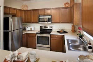 9033 NW 184th St, Hialeah, FL 33018, Sold 05/25/18