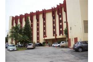 9678 Fontainebleau Blvd, Miami, FL 33172, Sold 03/26/18