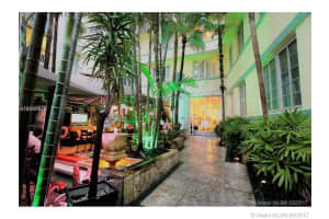 530 Ocean Dr, Miami Beach, FL 33139, Sold 11/09/17