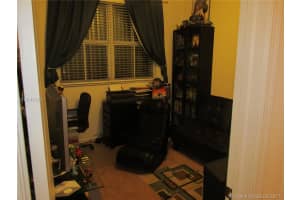 979 NE 30th Ave, Homestead, FL 33033, Sold 12/20/17