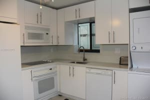 529 NE 210th Terrace, Miami, FL 33179, Sold 12/20/17