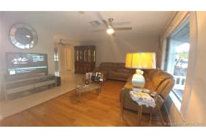 9705 NW 67th Ct, Tamarac, FL 33321, Sold 11/03/17