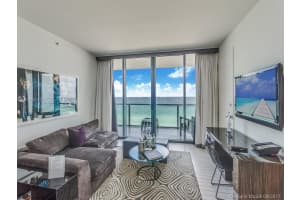 2201 Collins Ave #1428, Miami Beach, FL 33139, Sold 12/29/17