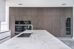 2669 S Bayshore Dr #303n, Miami, FL 33133, Sold 02/05/18
