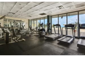 5701 Collins Ave PH 19, Miami Beach, FL 33140, Sold 12/22/17